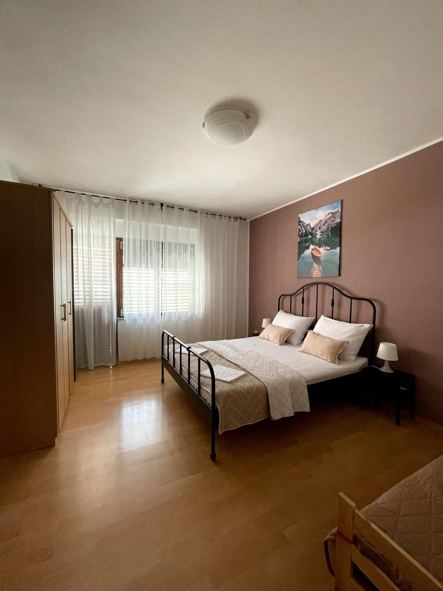 Apartments Nika Vodice Phòng bức ảnh